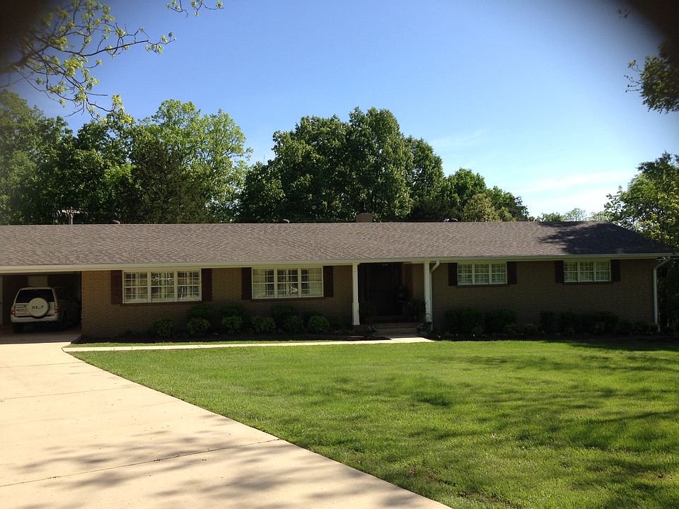 1st image of 102 Wildwood Dr