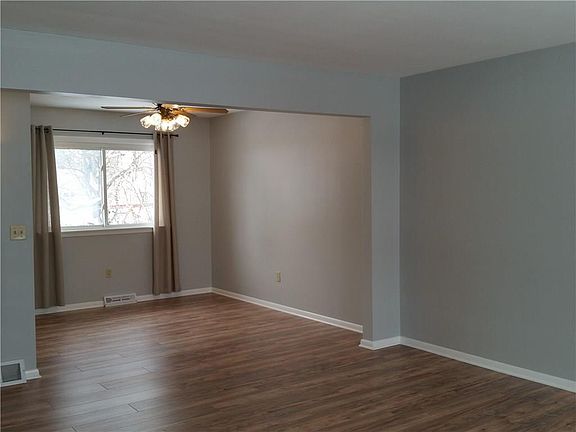 2nd image of 2918 Burns Ave