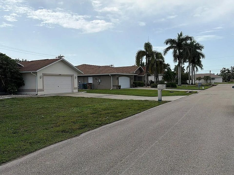 1st image of 1224 SE 22nd Pl