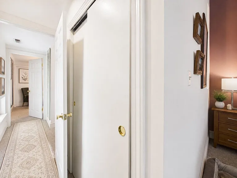 1738 Green St — Photo 28