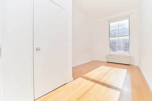 Rented by Living New York | media 9