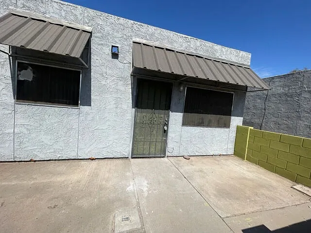 1029 S Wilson St — Photo 12
