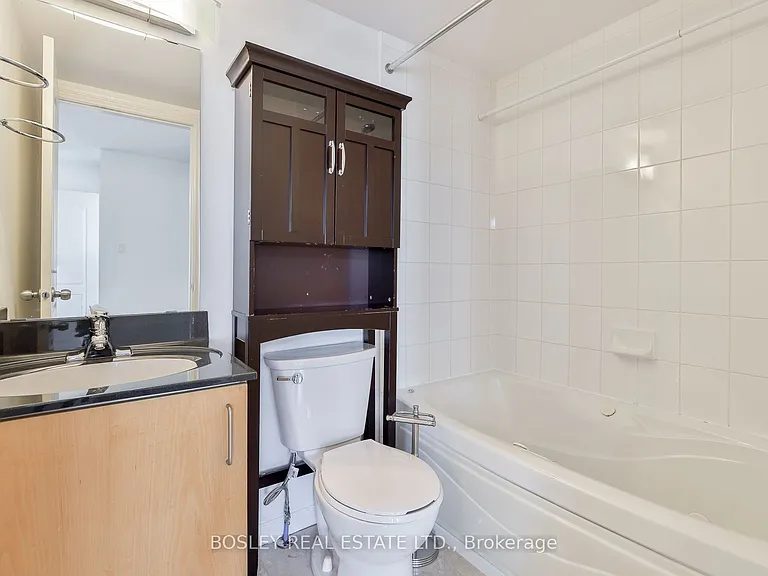 12 Sudbury St #2211 — Photo 21
