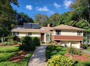 97 Bound Brook Rd, Newton, MA 02461