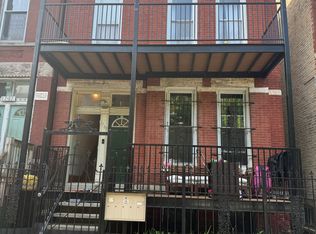 1749 W Erie St APT 2F, Chicago, IL 60622