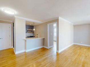 310 Greenwich St APT 11J, New York, NY 10013