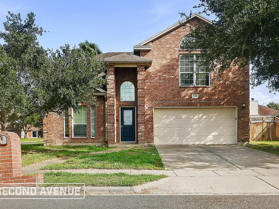 2410 Windblown Dr