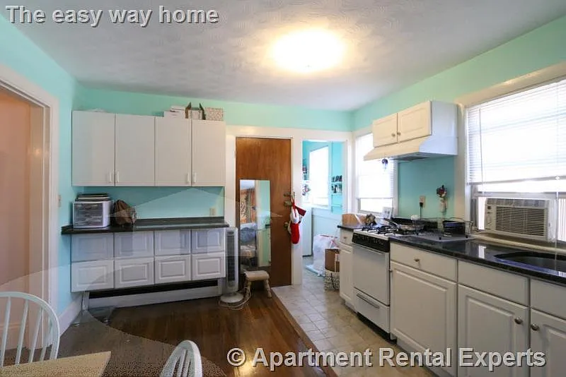 193 Concord Ave #7