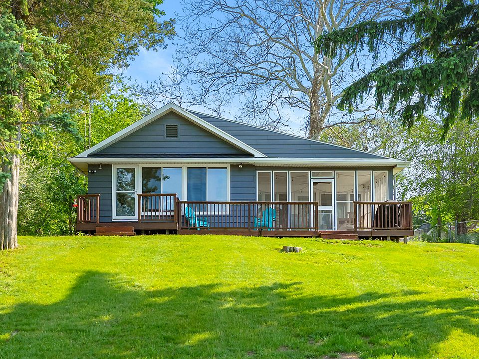 1st image of 12579 Crystal Lake Dr S