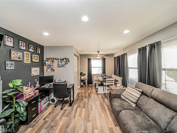 4th image of 857 W 25th St