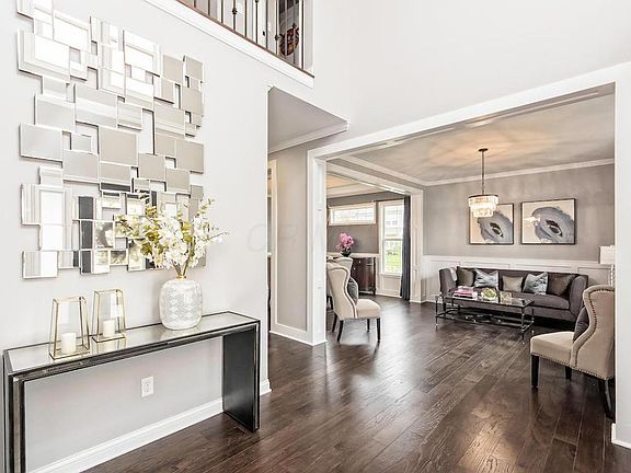 4th image of 9600 Persimmon Pl