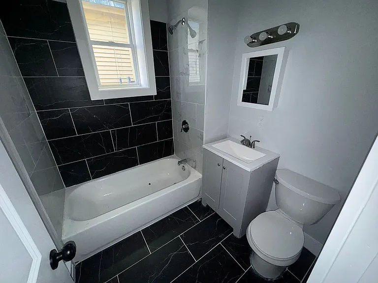 308 Renner Ave #2C — Photo 4