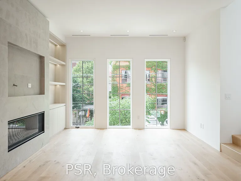 381 Madison Ave — Photo 2