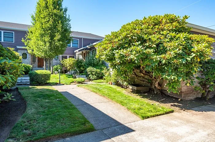 2500 NE Weidler St — Photo 20