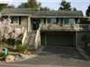 18852 Wildflower Dr, Penn Valley, CA 95946