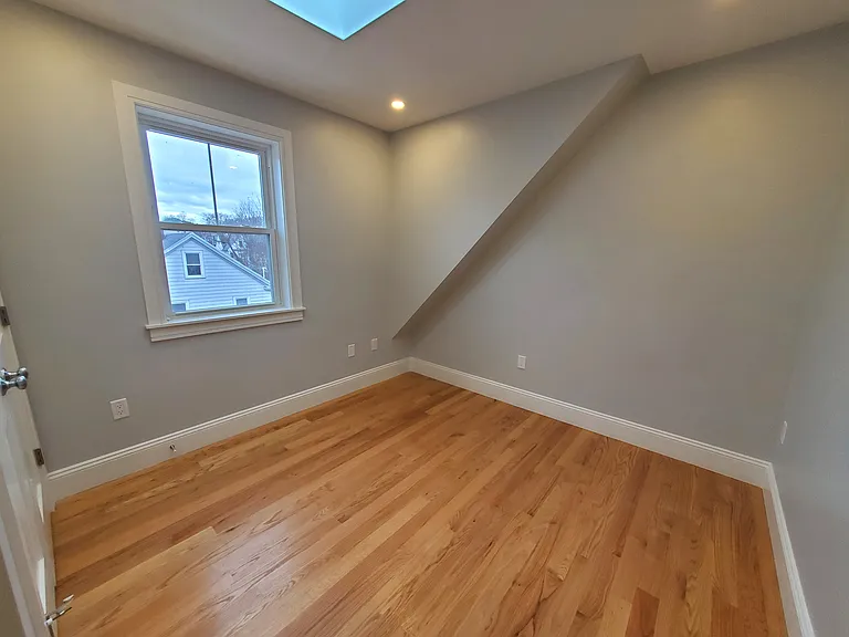 21 Shepard St — Photo 9