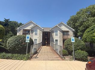 110 Vixen Cir APT E, Branson, MO 65616