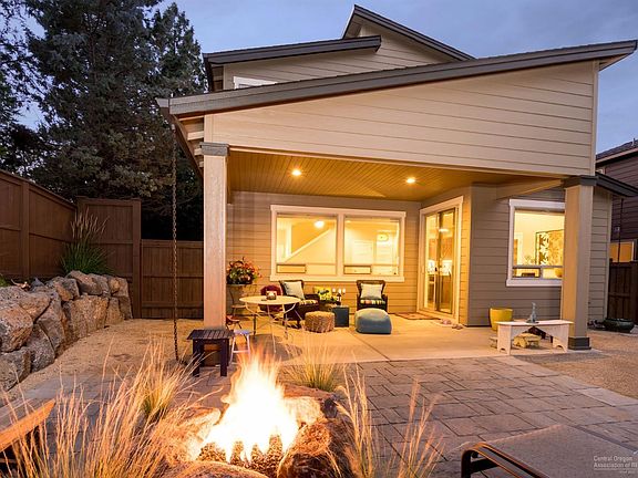 Exthended living area