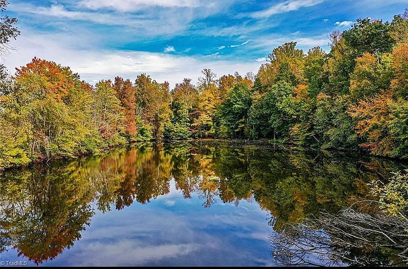 1st image of 4350 Greenmeadow Lakes Cir