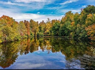 4350 Greenmeadow Lakes Cir, Winston Salem, NC 27106