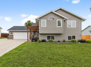 6990 Townsend St, Summerset, SD 57718