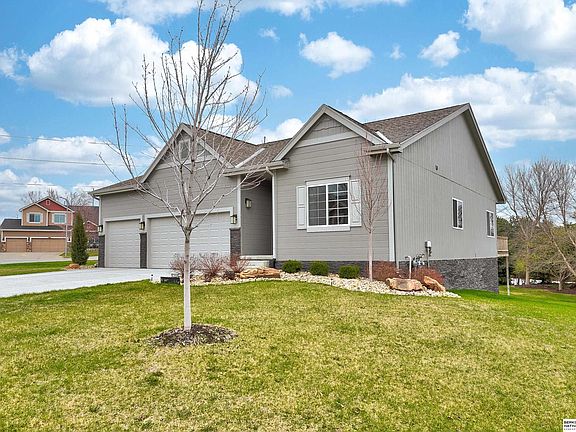 2nd image of 9209 S 168th Avenue Cir