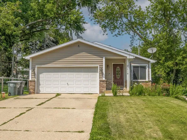 23710 81st PLACE, Salem, WI 53168