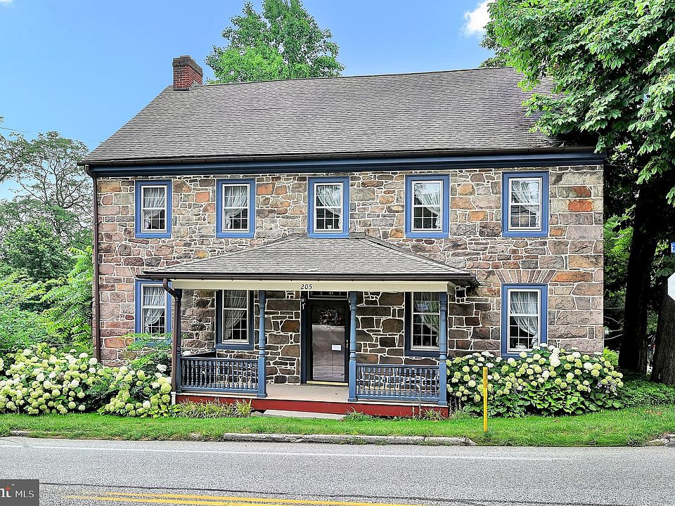 205 E King St, Abbottstown, PA 17301 Zillow