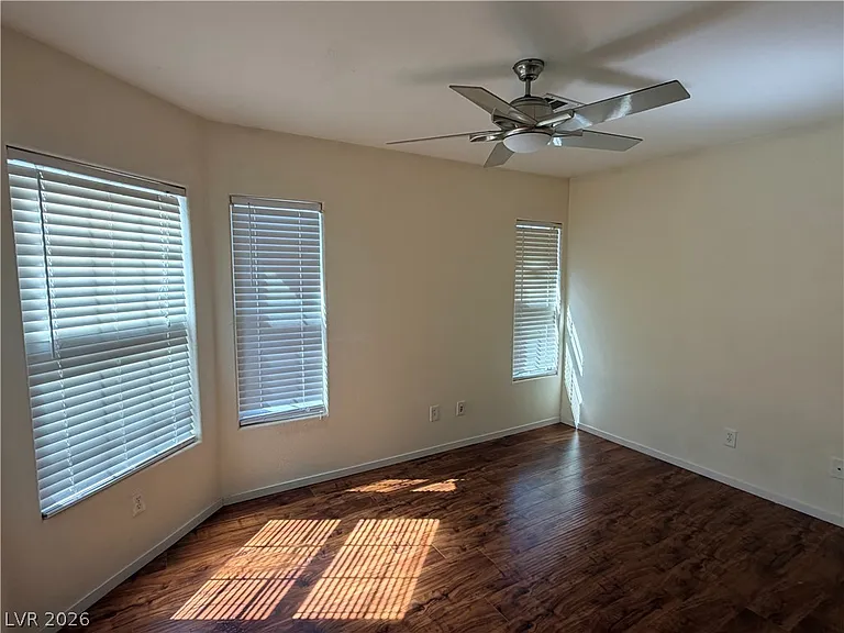 8754 Frasure Falls Ave — Photo 10