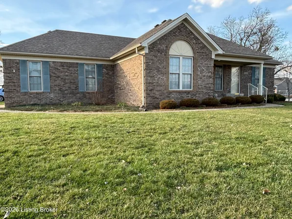6330 Winding Stream Dr, Louisville, KY 40272