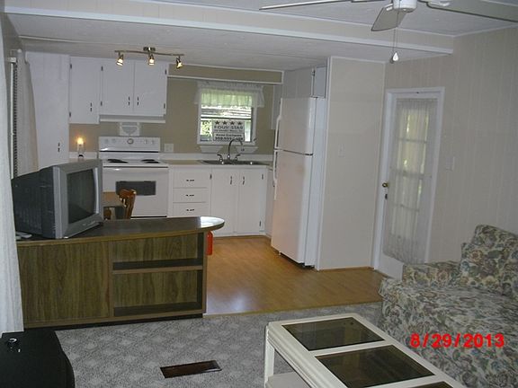 4th image of 97 Queens Dr