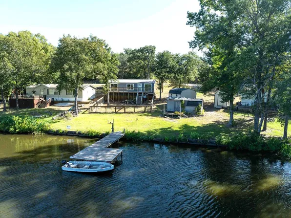 130 N Lake Dr, Murchison, TX 75778