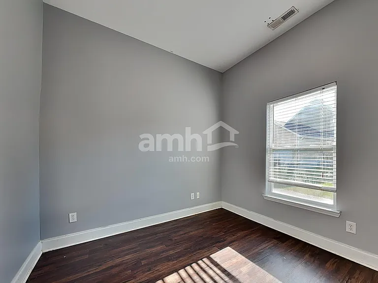 15 Haven Point — Photo 12