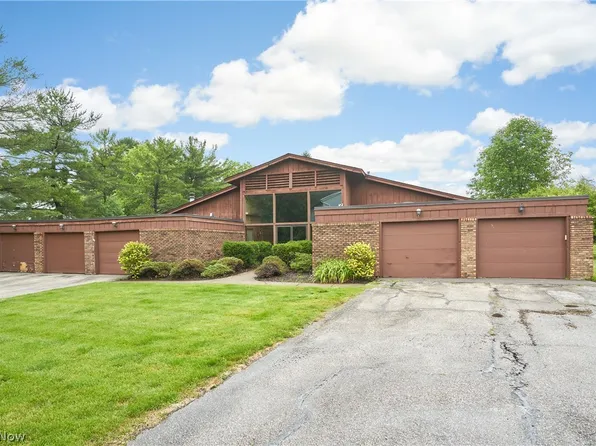 3420 Burrwood Dr, Richfield, OH 44286