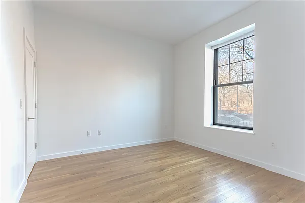 Rented by KG Properties | media 32