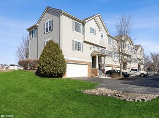 2371 Lundquist Dr, Aurora, IL 60503