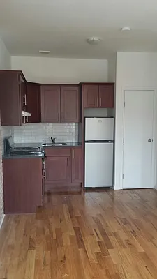 Rented by Obiajula Ugbomah, LREB | media 15