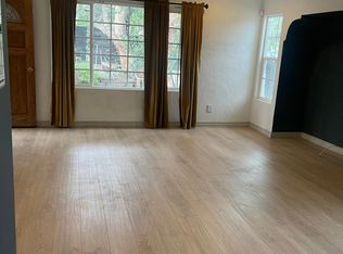 3864 Aguilar St, Los Angeles, CA 90065