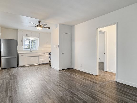 4th image of 1056 E 6th St APT 5