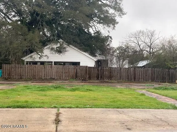 118 Dejean St, Washington, LA 70589