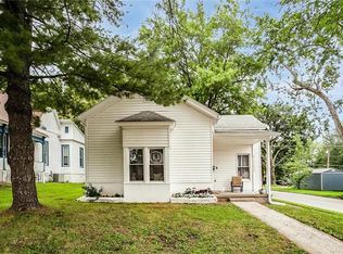 1924 Franklin Ave, Lexington, MO 64067