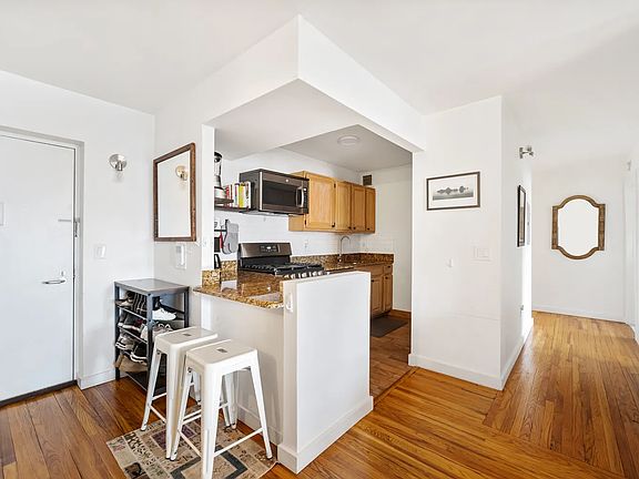 2nd image of 1919 Madison Ave APT 413