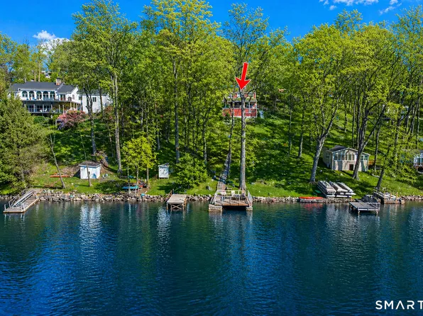 20 Musnug Road, Danbury, CT 06811