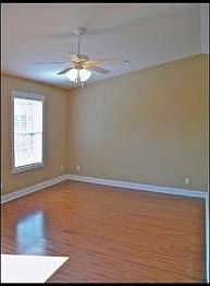 4th image of 612 Yellow Leaf Way