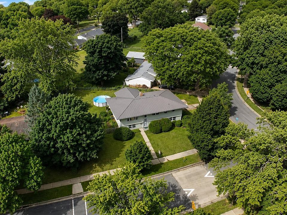1st image of 1422 Ellen Ave
