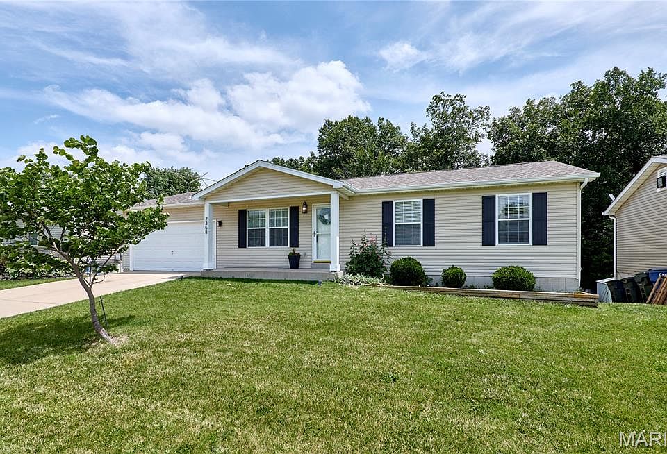 1st image of 2358 Balboa Cir