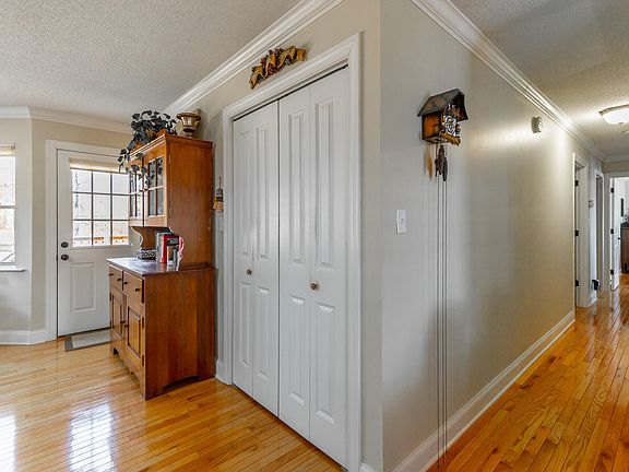 29th image of 10245 Snow Hill Rd