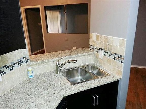 4th image of 5757 Martel Ave APT A05