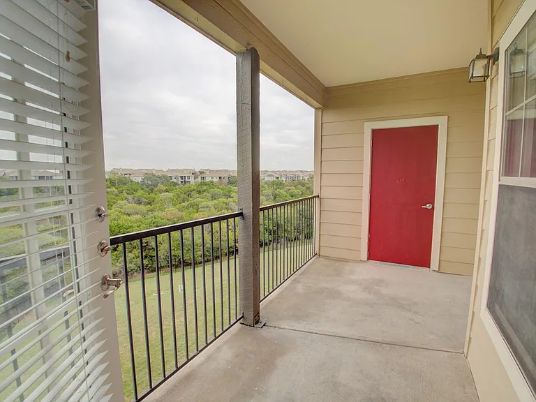 2320 Gracy Farms Ln #1332 — Photo 11