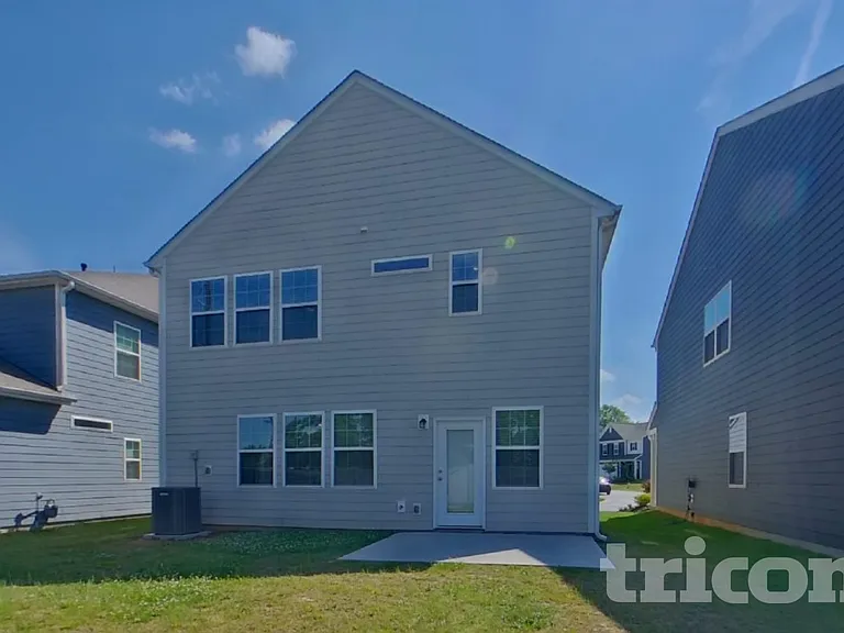 101 Fennec Dr — Photo 18